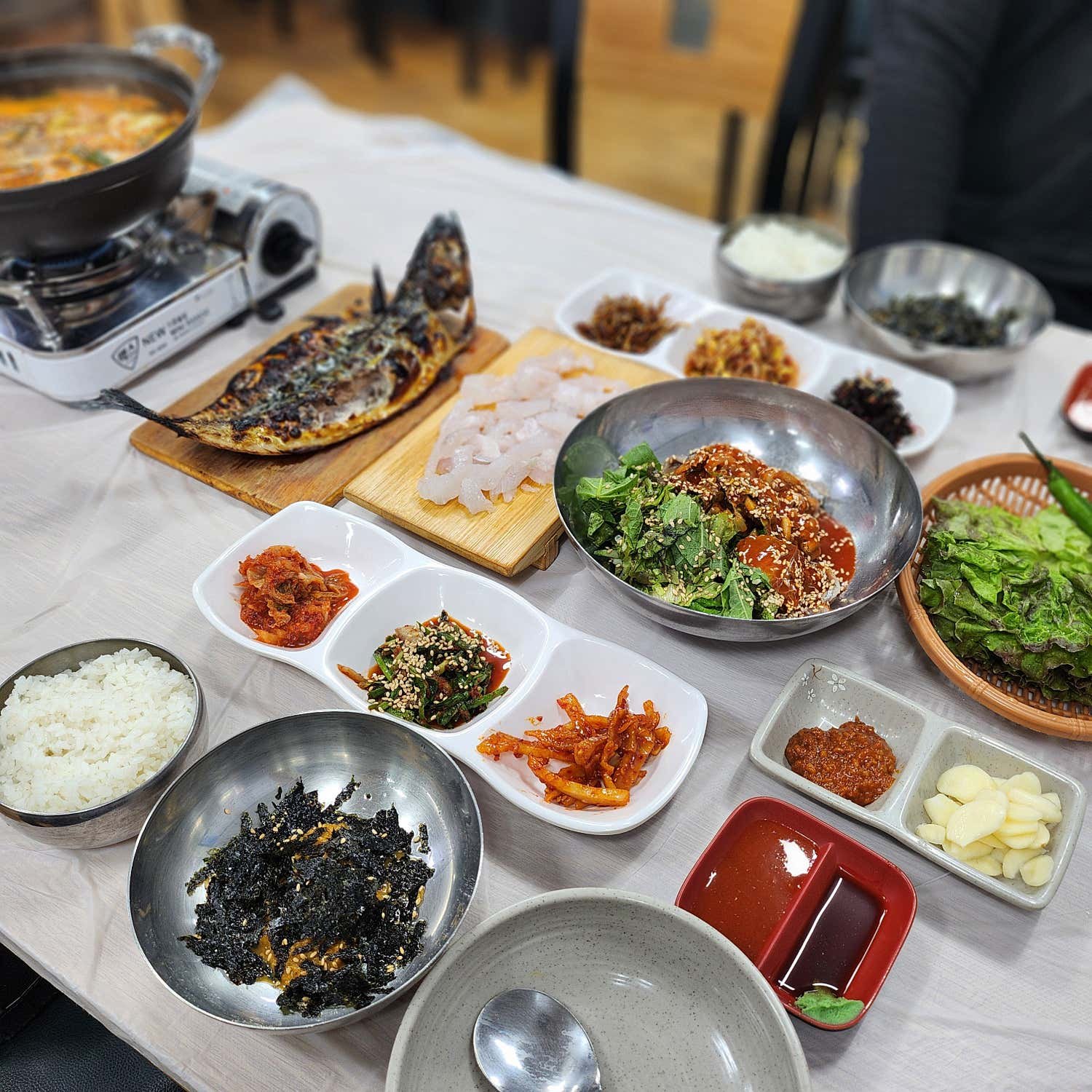 충청도회초장 통영행복밥상 정식 한 상