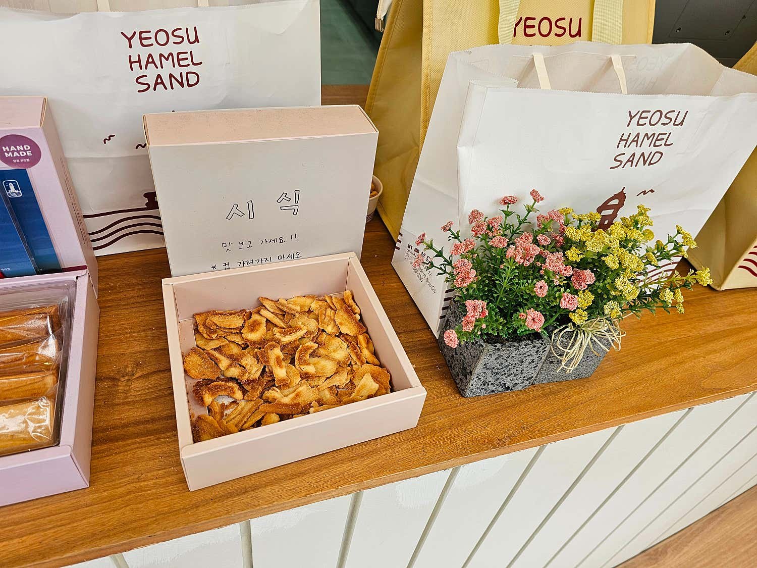 풀풀크레페 공간